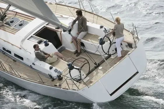 Cruising World Announces Dufour 45E as Boat of the Year