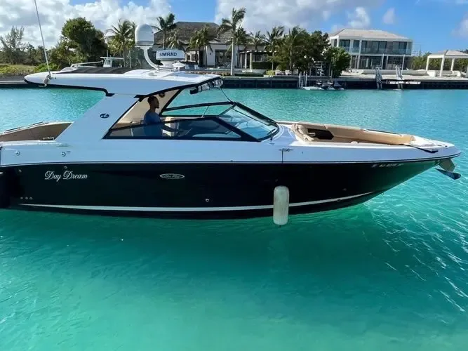 40' Sea Ray 2021 – Miami, Florida