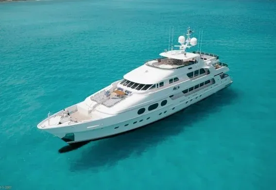 Christensen Yachts Still Building Superyachts in Vancouver