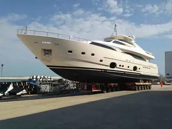 34meter Custom Line, “Happy Days” Launched by In Italy