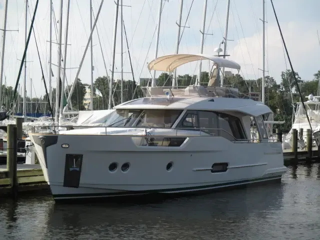 Greenline 48 Hybrid Yacht Makes South Florida Debut
