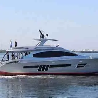 Lazzara Yachts Introduces New Superyacht LSX92