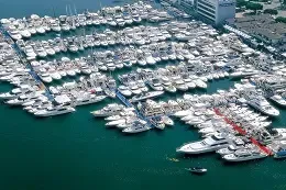 Denison Displaying Boats at Lido Boat Show