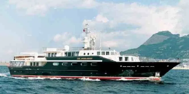 Derecktor Refitting Classic 150′ Feadship Superyacht