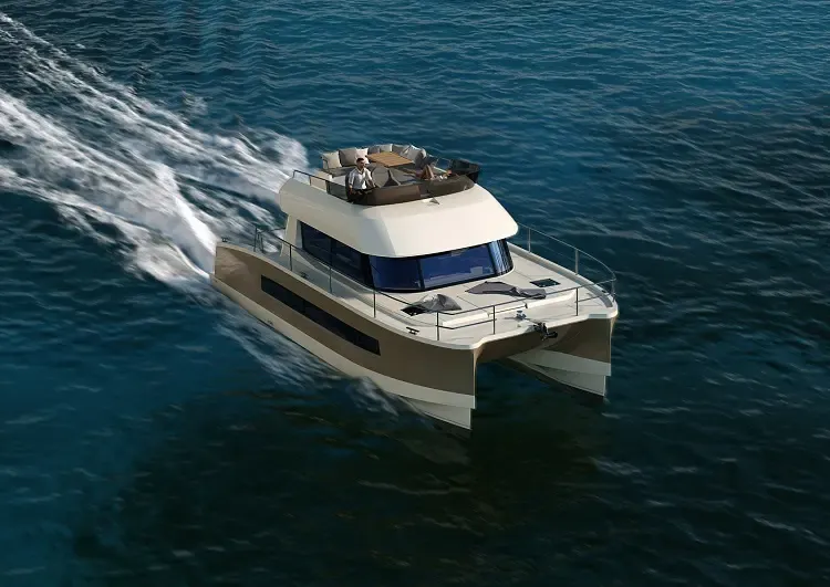 Discover the New Fountaine Pajot MY 37