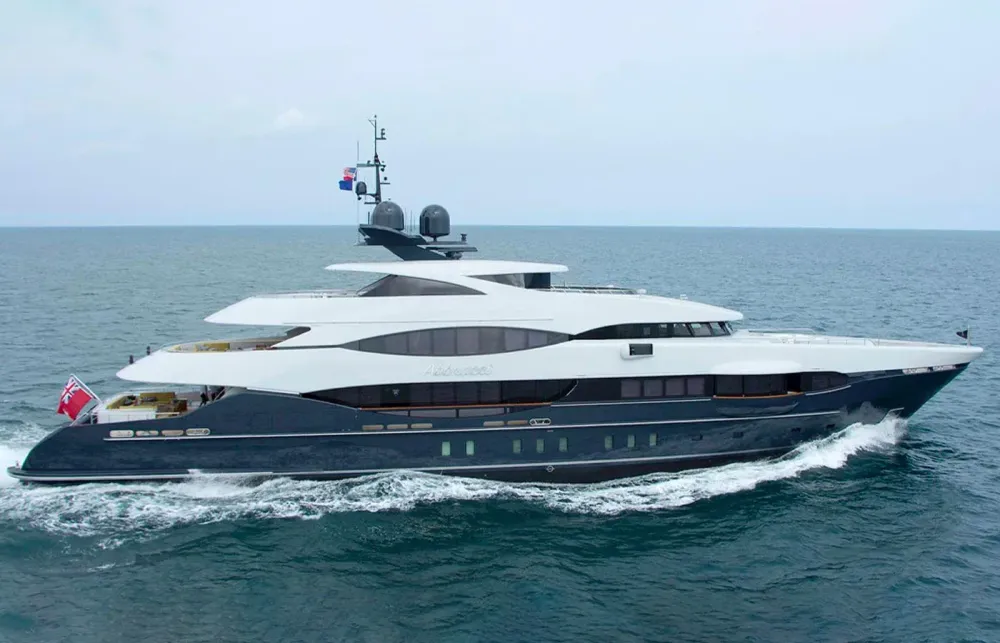 180' Heesen Yacht Walkthrough [Boat Review + Video]