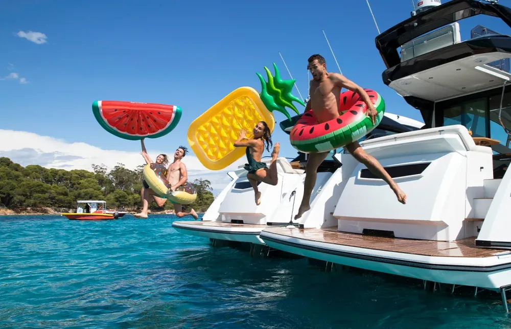 11 Best Boating Destinations For Your Next Weekend Escape