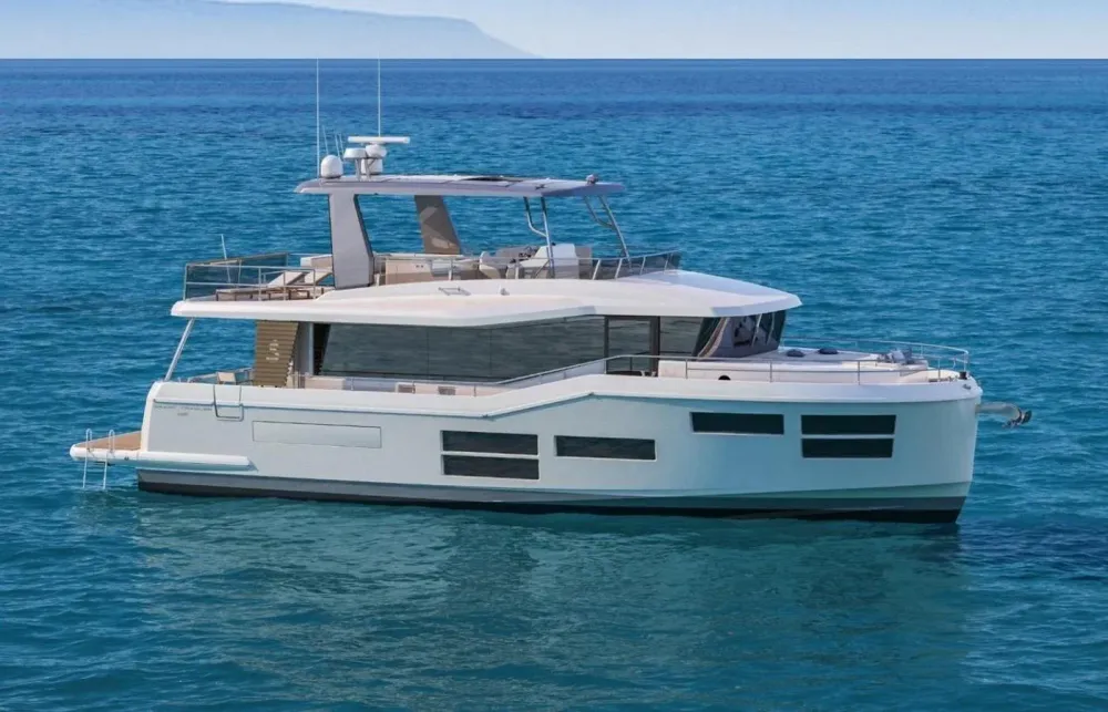 62 Beneteau Grand Trawler Yacht Walkthrough [Boat Review + Video]