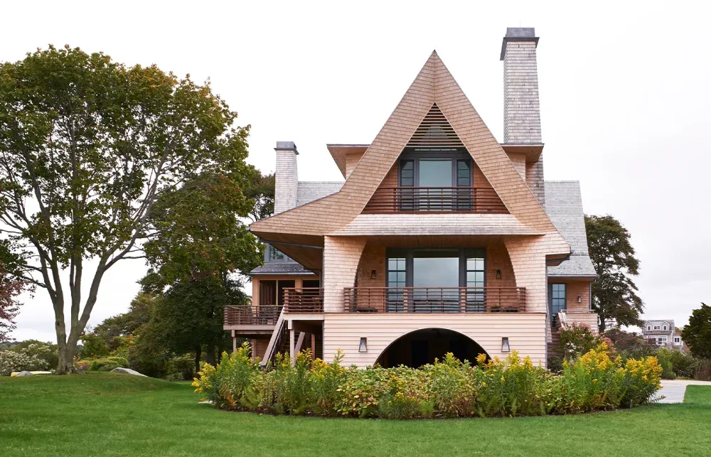 Architecture & Sailing: Shingle-Style Serendipity