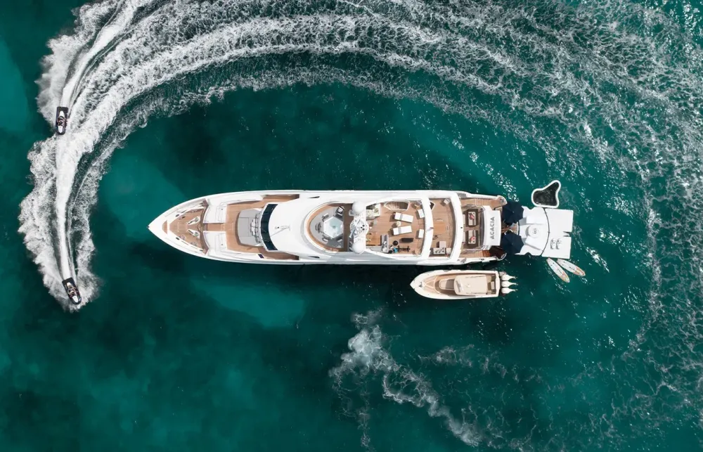 Must-Have Water Toys for a Successful Family Charter