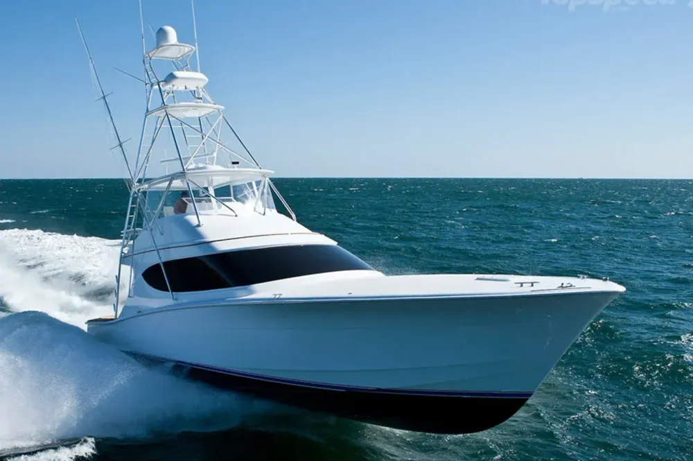 Hatteras GT54 Test Walkthrough Video By BoatTest.com