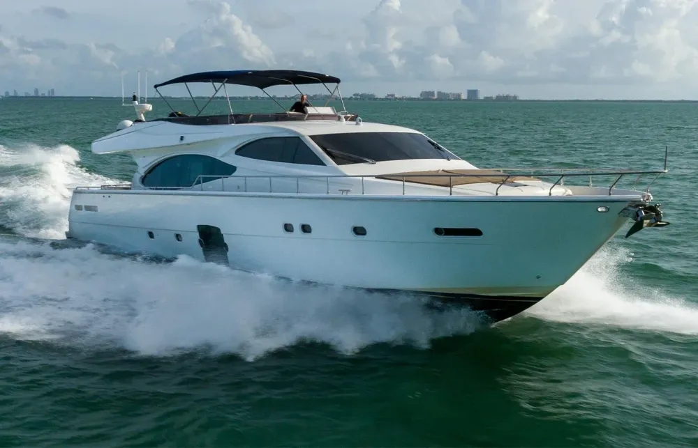 78 Ferretti Motor Yacht Walkthrough [Boat Review + Video]