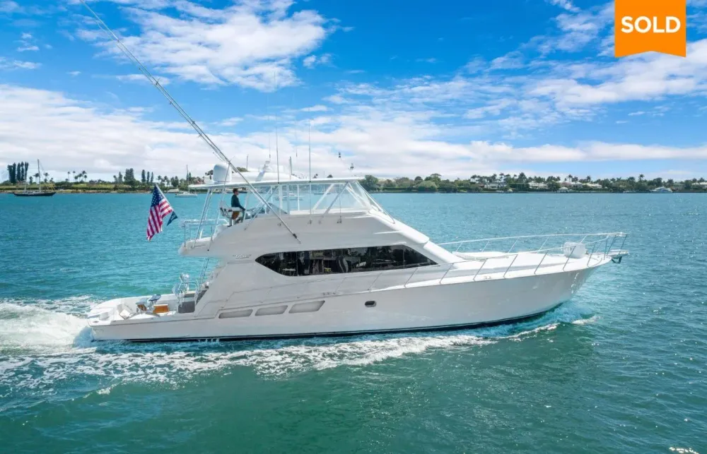 70 Hatteras 2003 Sold by Russ Schafer [TRUE XII]