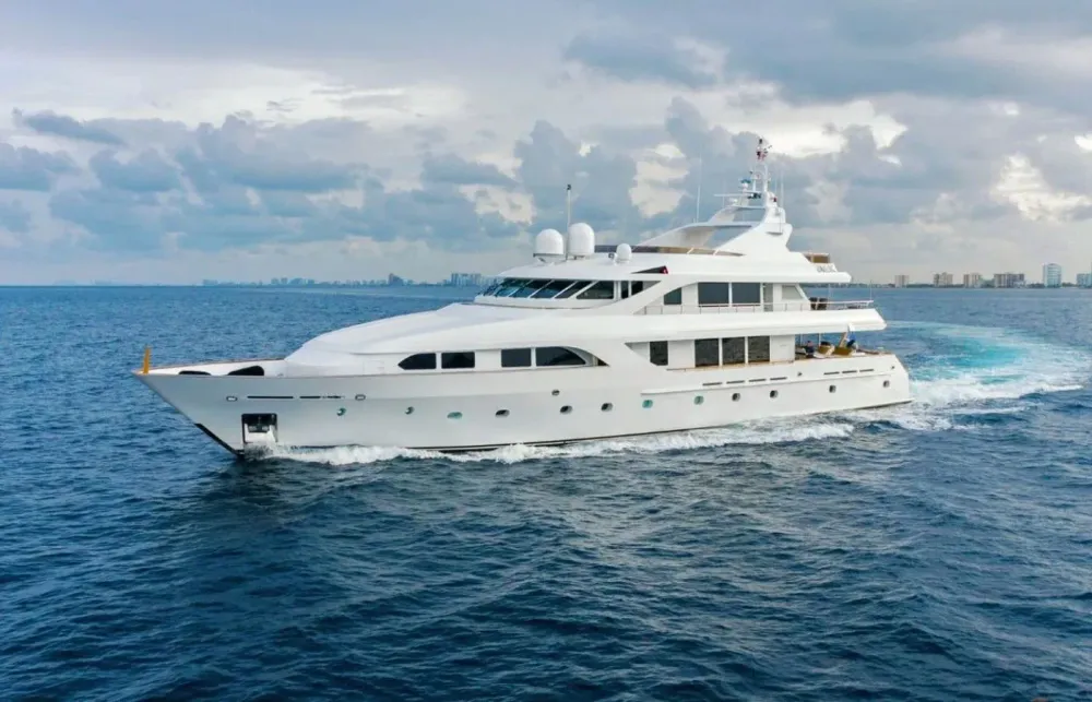 5 Reasons To Charter FORTITUDE [Yacht Highlight]