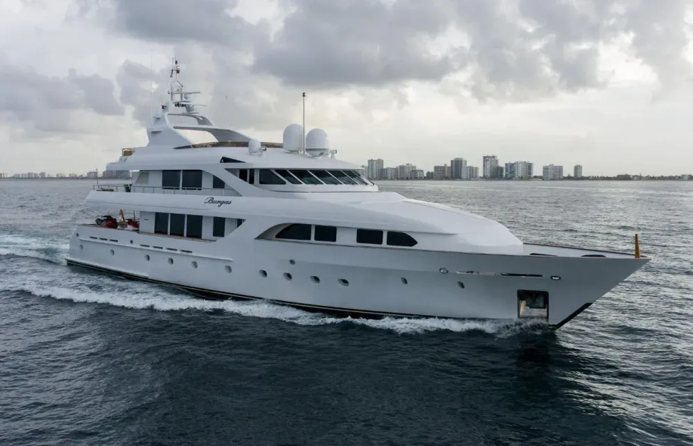 136 Intermarine Sold by Gary Hardcastle + Will Noftsinger [BURGAS]
