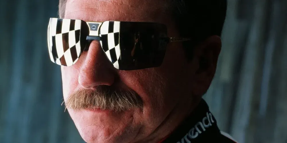 Go Inside Dale Earnhardt Sr.’s Stunning $4 Million Former Yacht, “Sunday Money” [In the News]