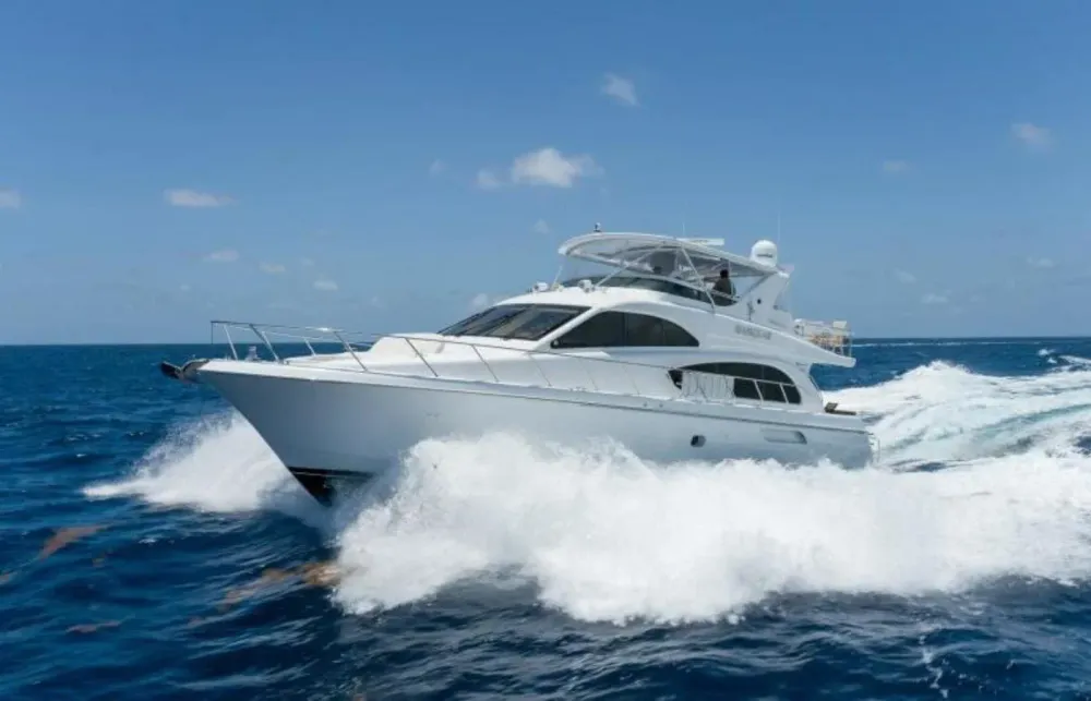 64 Hatteras Motoryacht [Boat Review + Video]