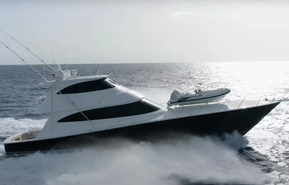 80 Viking Sportfish [Boat Review + Video]