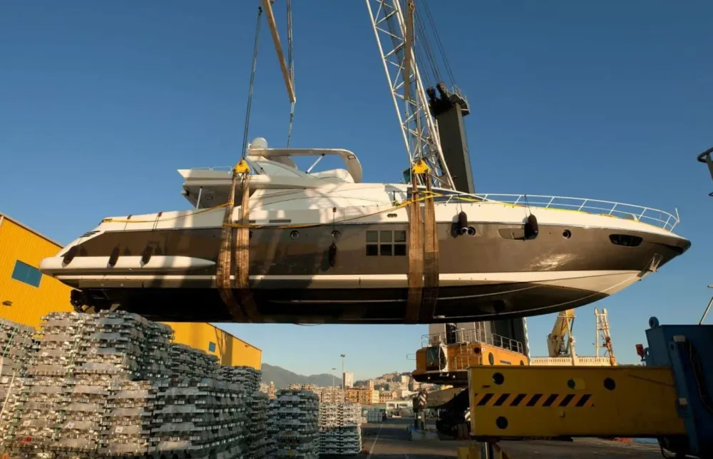 The Ultimate Guide to Transporting a Yacht: Everything You Need to Know