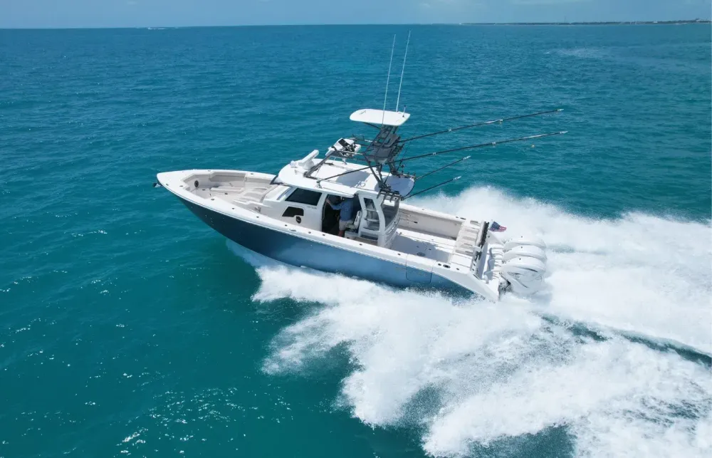Solace 41CS Center Console [Boat Review + Video]