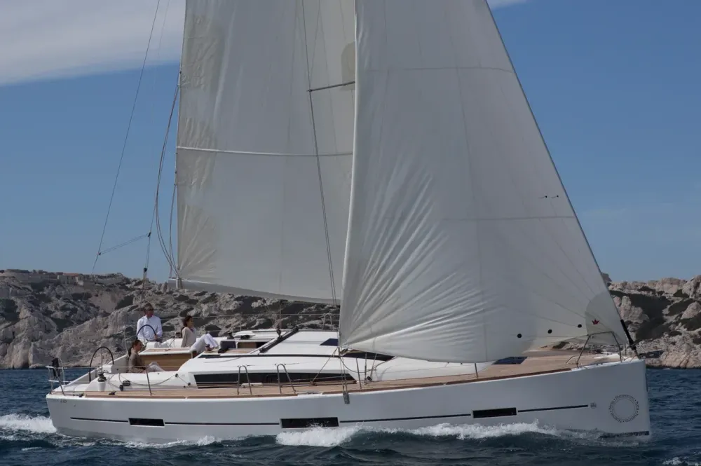 Dufour 410 Grand Large Interior Walkthrough Video