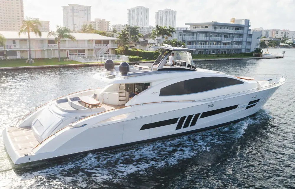 Book A Yacht Charter In Tampa For Super Bowl LV