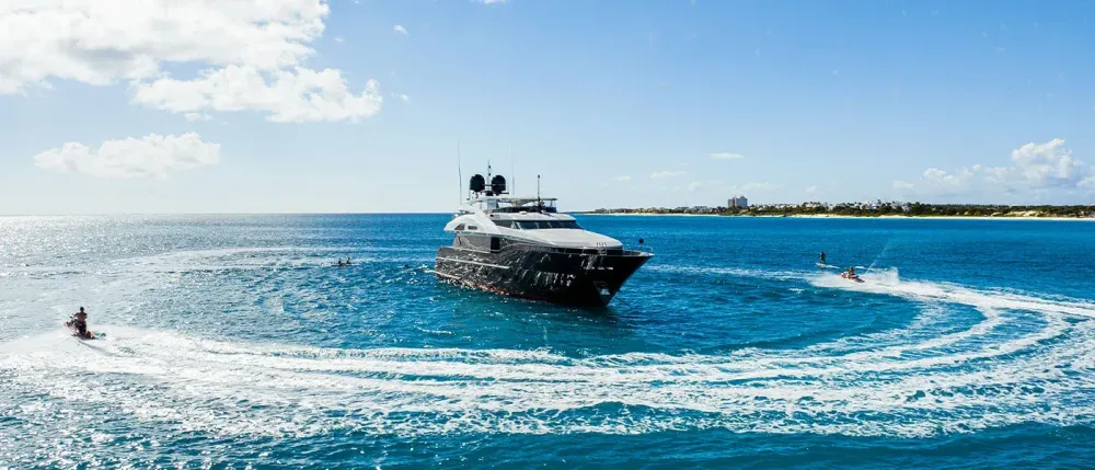 Holiday Getaways: Winter Yacht Charter Vacations