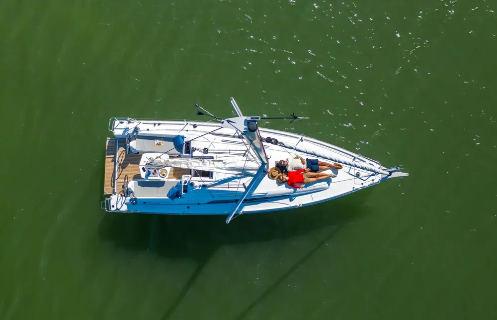 Preview The Beneteau Oceanis 30.1 [New Boat For Sale]