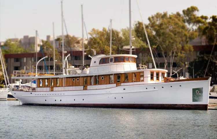 105' Classic Antique 1929 Motor Yacht [Vintage Highlight]