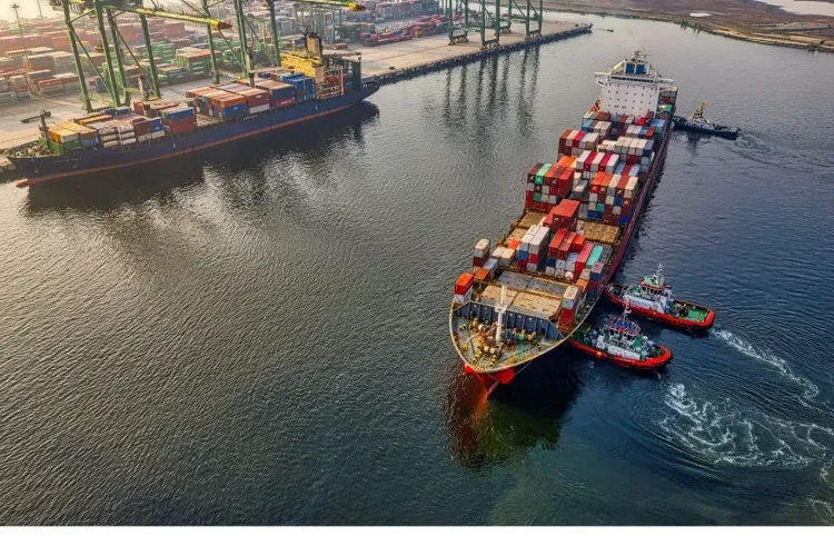 U.S. + E.U. Agree to Halt Tariff Increase On American Boats Heading To Europe