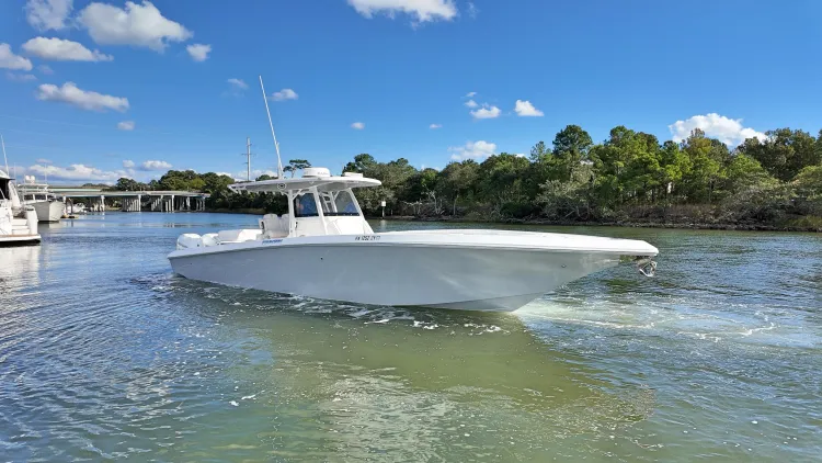 New Pre-Owned Yachts for Sale: October 24, 2024