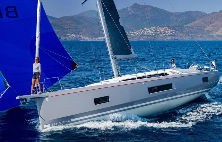 3 New Sailboats To Upgrade Your Summer Sailing