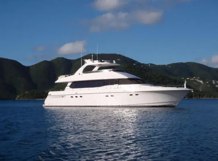 76' Lazzara Sold By Yacht Broker Jarrett Hiebert