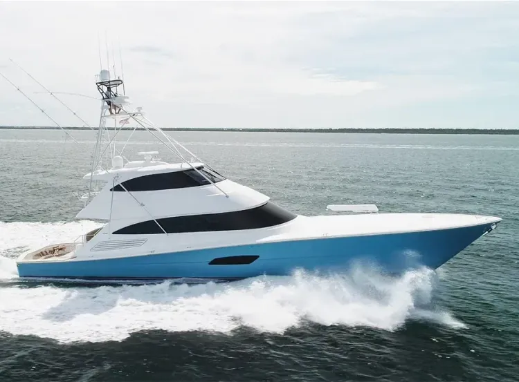 Yacht Walkthrough: 92' Viking Enclosed Bridge 2015