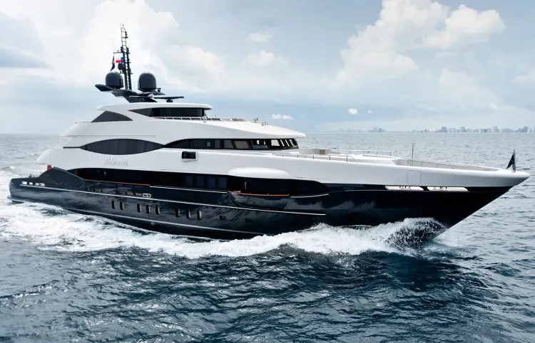 55 Meter Heesen Sold By Thom Conboy + Chris Collins [ABBRACCI]