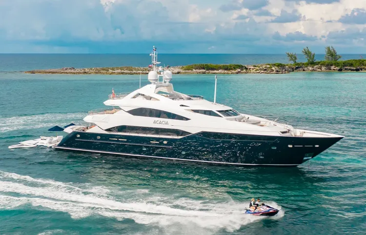 5 Reasons to Charter ACACIA [Yacht Highlight]