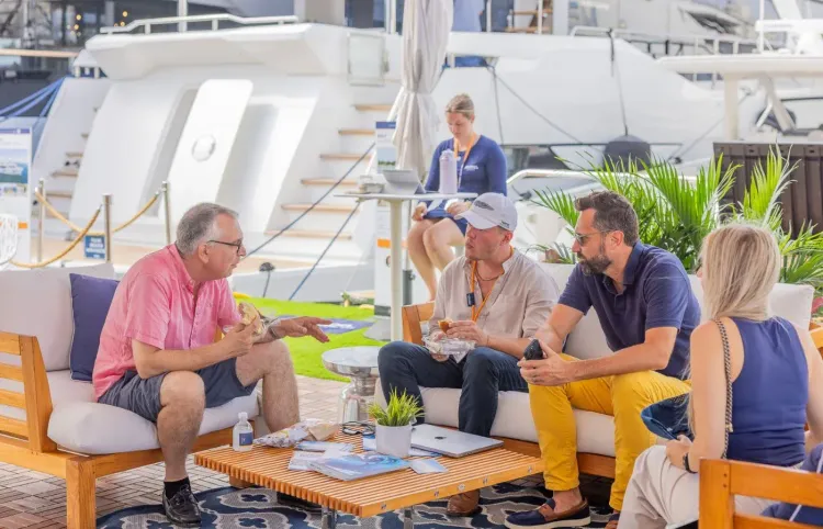 Aquaholic Gets Deep: Influencer Interview at the Fort Lauderdale Boat Show