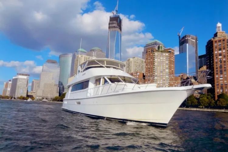 75' Hatteras Motoryacht Walkthrough Video