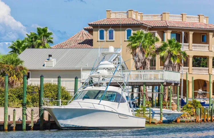 42 Viking 2014 BROWN EYED GIRL Sold By Broker Greg Reidinger