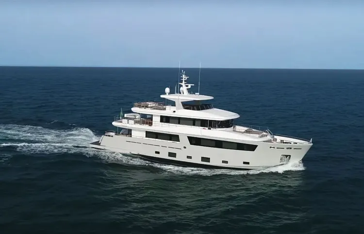 110 Cantiere Delle Marche Explorer Yacht [Review + Video]