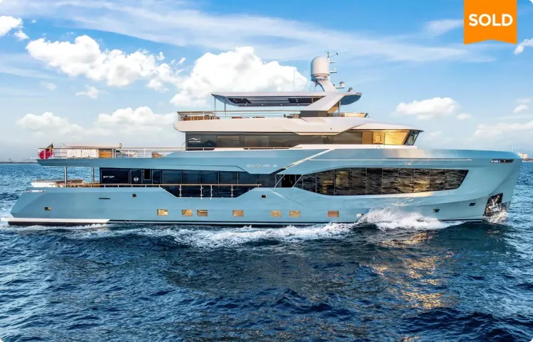 121' Numarine 2022 Sold by Scott LaCroix & Bruce Schattenburg [EVELYN P]