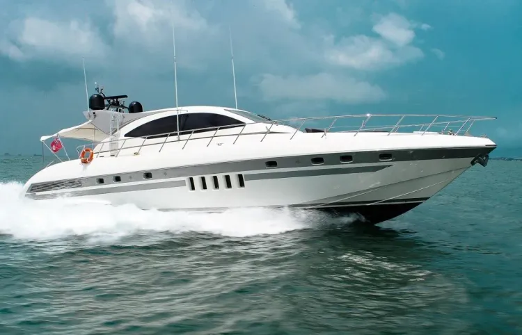 72 Mangusta Yacht Walkthrough [Boat Review + Video]
