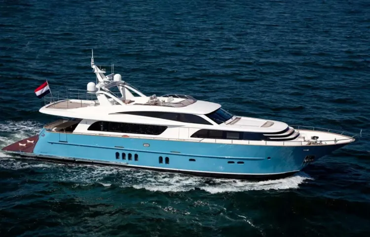 88 Van der Valk Yacht Walkthrough [Boat Review + Video]