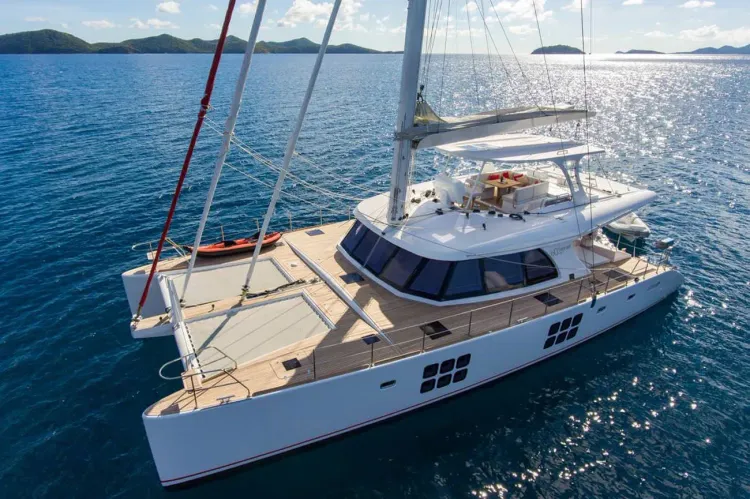 Caribbean Sailing Cat Offering Special Charter Rate