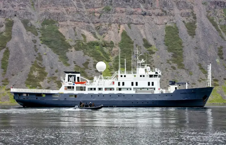 What’s it Like to Explore Iceland on a Private Expedition Ship?