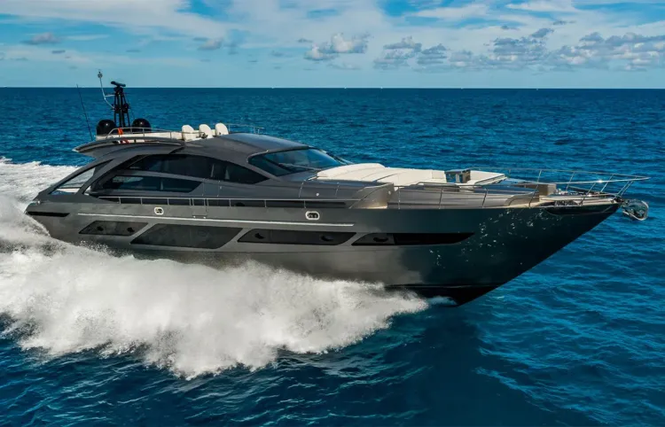 Top 5 Features on the 9X Pershing THE WOLF [Yacht for Sale]