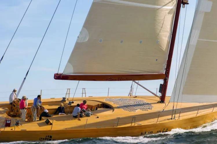 Frank Gehry’s First-Ever Yacht Design is One of a Kind