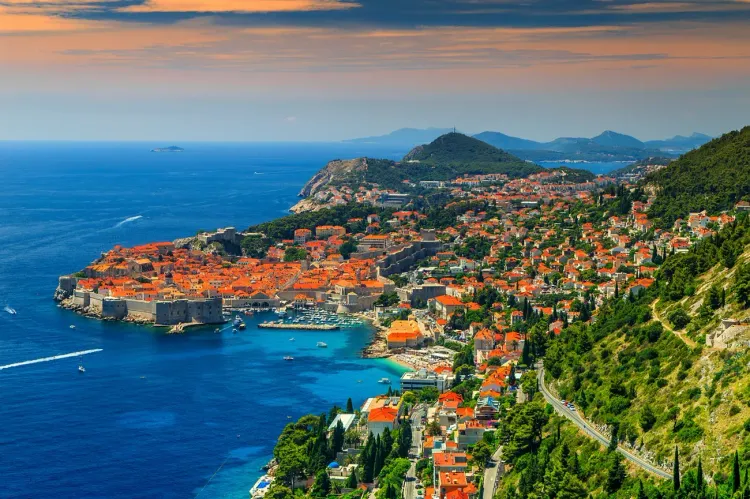 Themed Journeys on a Super Yacht Charter