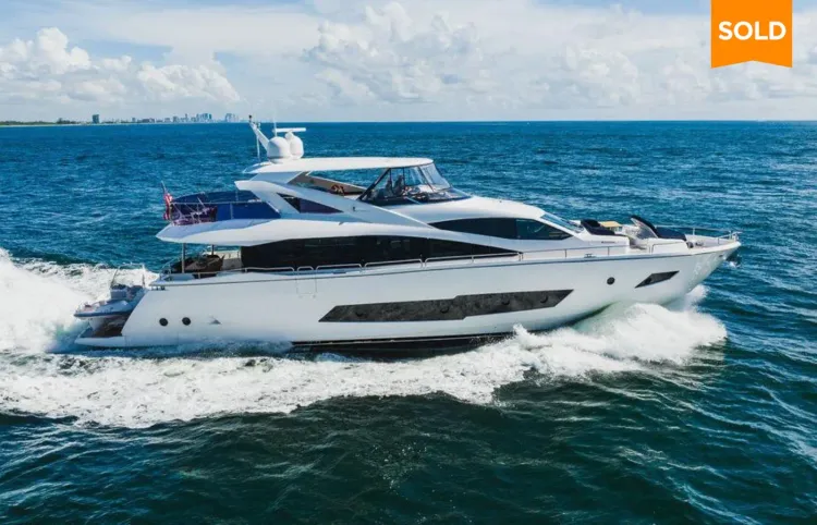 86' Sunseeker 2019 Sold by Jason Walton [GALLIVANT]