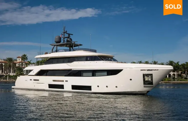 108 Custom Line 2018 Sold by Bruce Schattenburg [GIOIA]